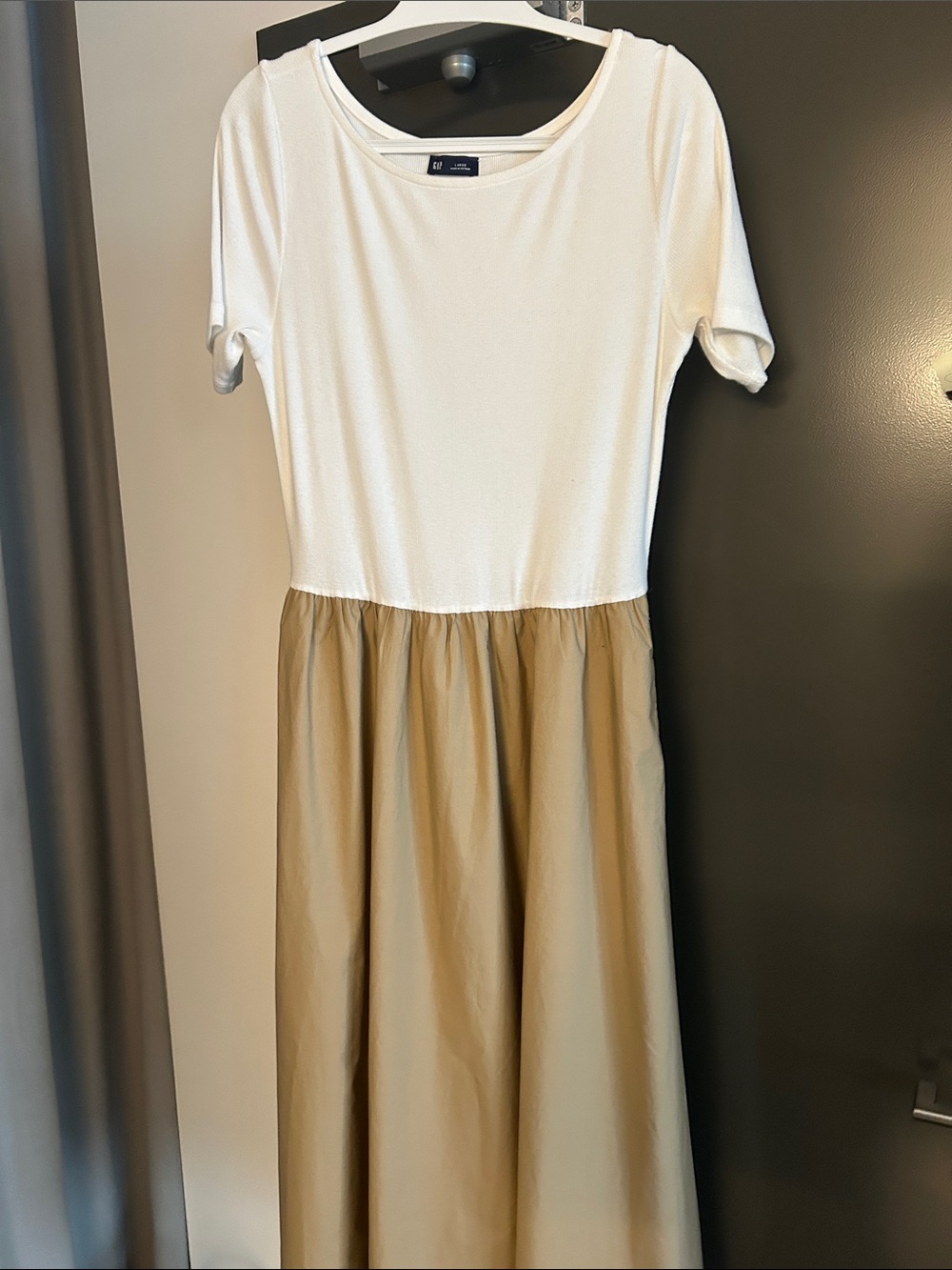 Gap Two-Tone White and Tan Casual Dress